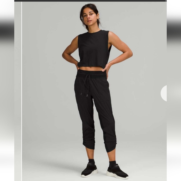lululemon athletica Pants - Lululemon Dance Studio Mid Rise Crop Size 10